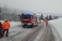 Einsatz 30.12.2017 - Busunfall Fahl (1)