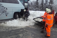 Einsatz 30.12.2017 - Busunfall Fahl (5)