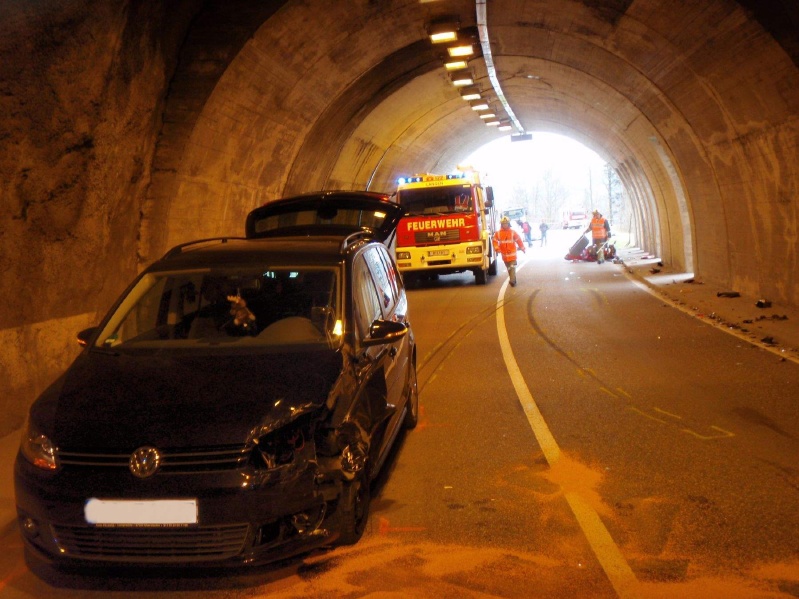 Einsatz 22.03.2014 - Verkehrsunfall Tunnel (4) - klein- korrigiert